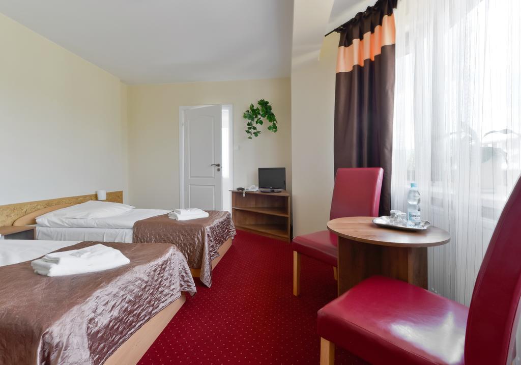Hotel Harmonia Biała Podlaska Exterior foto